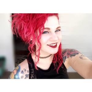 Meet your Posher, Cayla